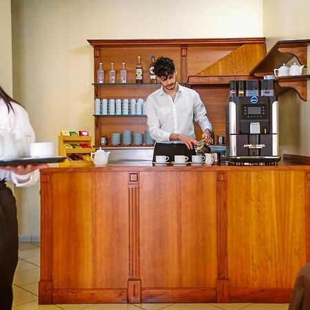 Hotel Solki SantʼAntìoco Εξωτερικό φωτογραφία